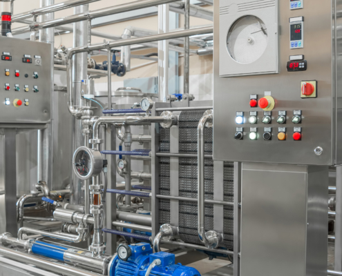 Factory and industrial production plant for the manufacture of beverages
