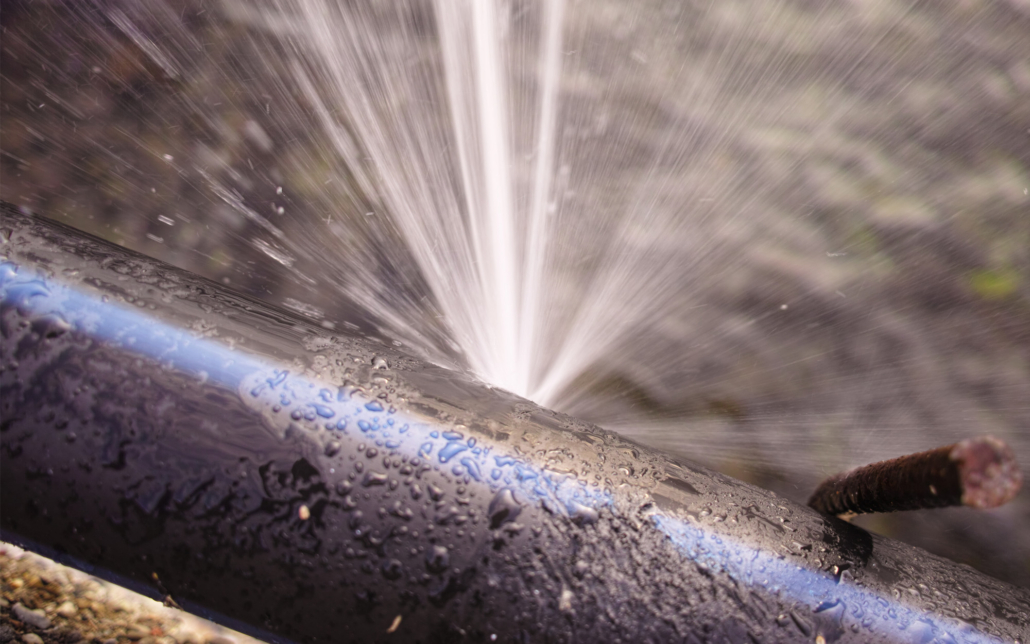 water pipe bursting and leaking water